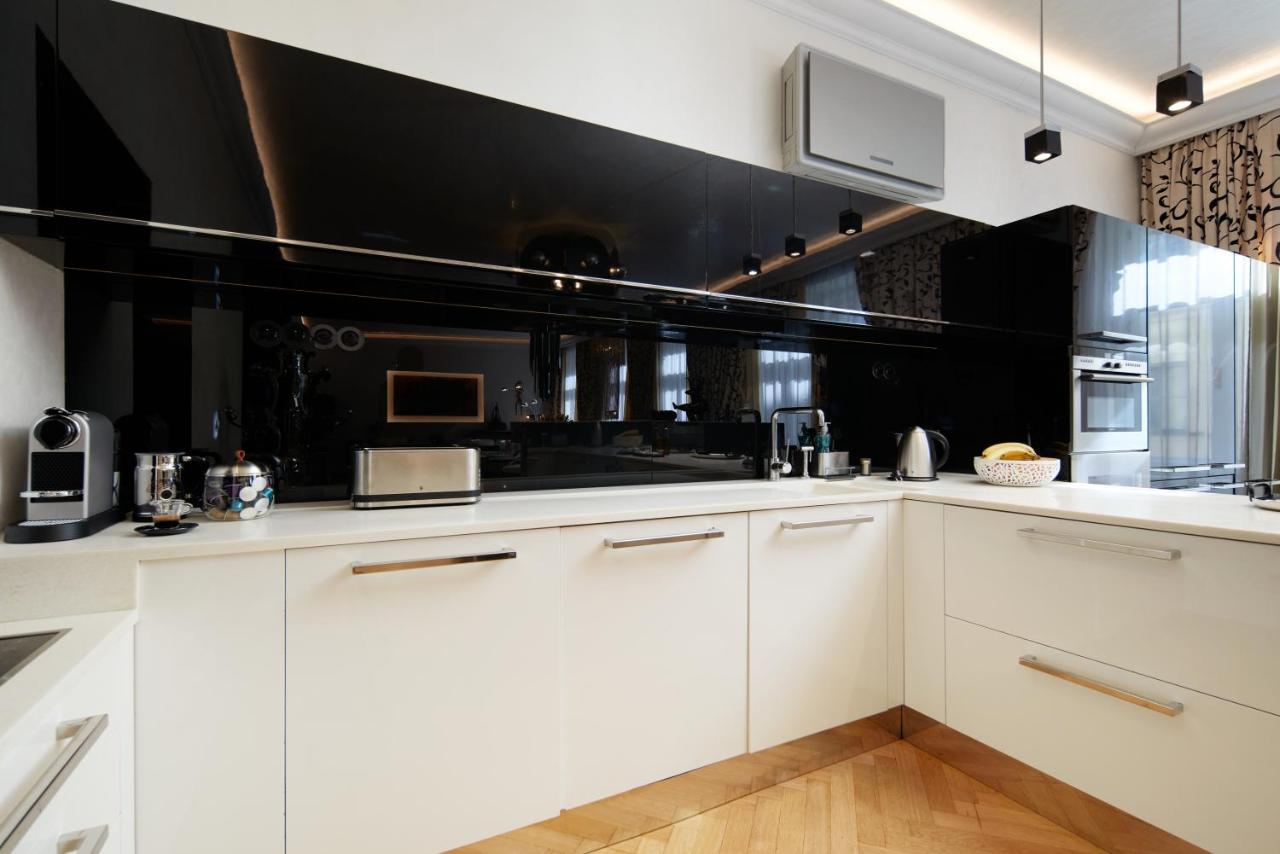 Fendi Casa Residence Prague プラハ 22年 最新料金