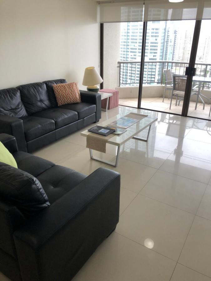 Surfers Century Oceanside Apartments photo