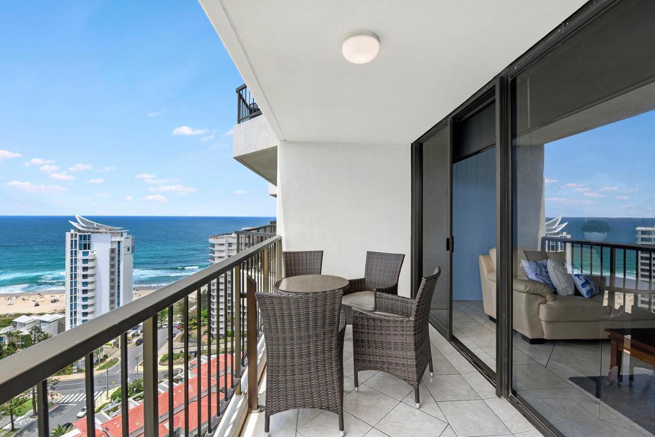 Surfers Century Oceanside Apartments photo
