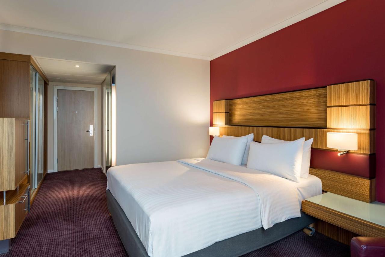 Radisson BLU Hotel London Stansted Airport - Laterooms