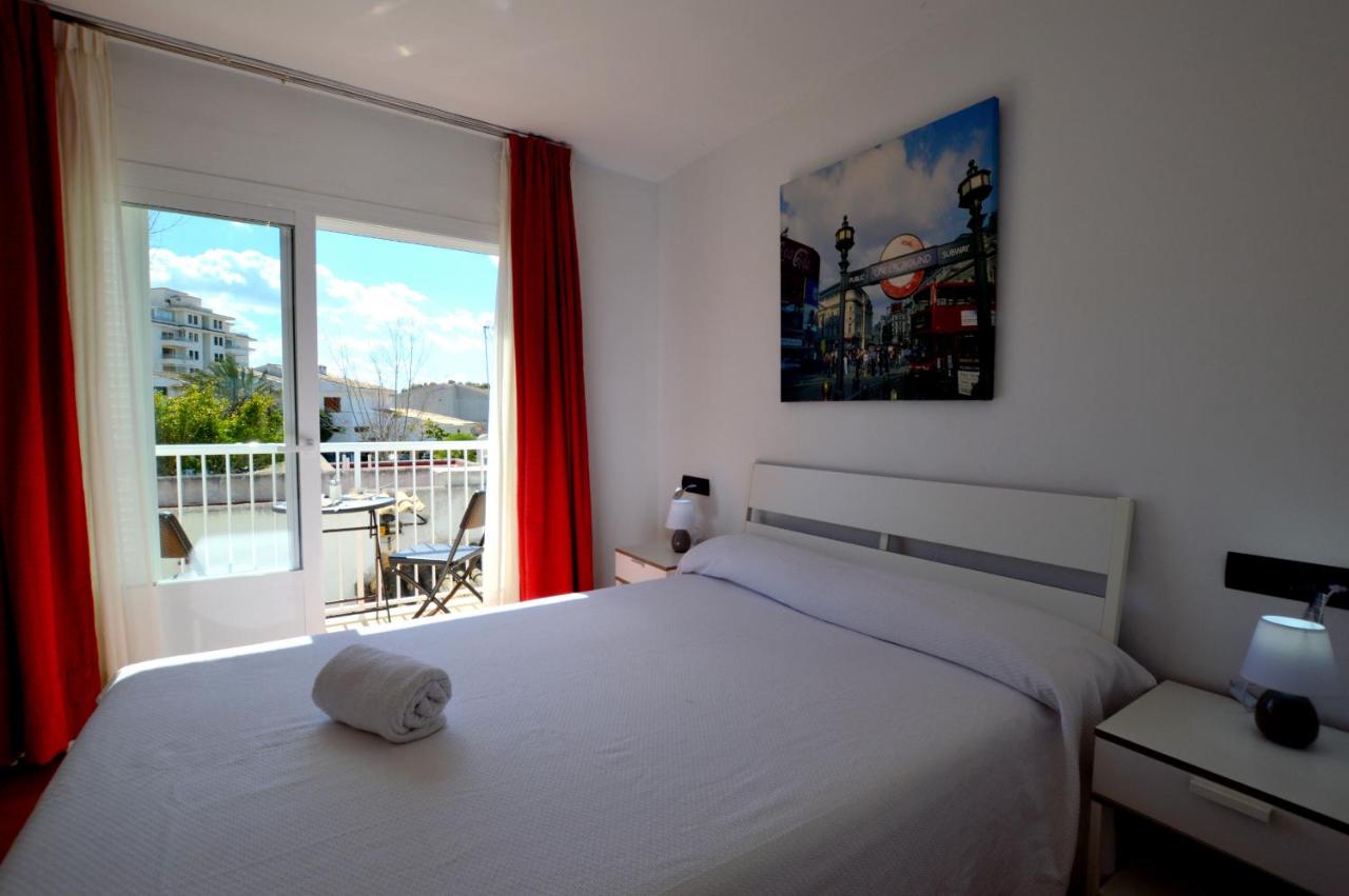 Bonito apartamento con piscina a 500m de la playa, Port d ...