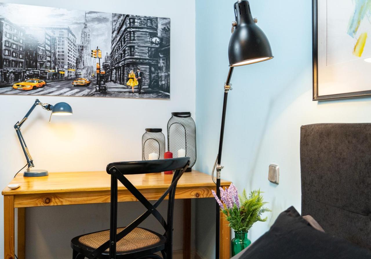 Luxury Center 2 Bedrooms Apartment Puerta Del Sol, Madrid ...