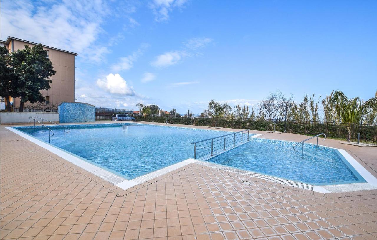 Awesome Apartment In Vibo Pizzo With Outdoor Swimming Pool, Wifi And 1 Bedrooms photo
