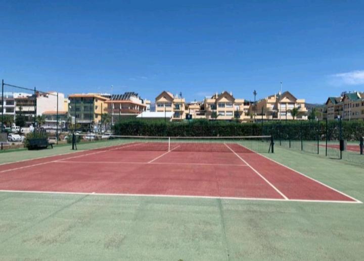 Tennis court: Sol y Playa Torrox