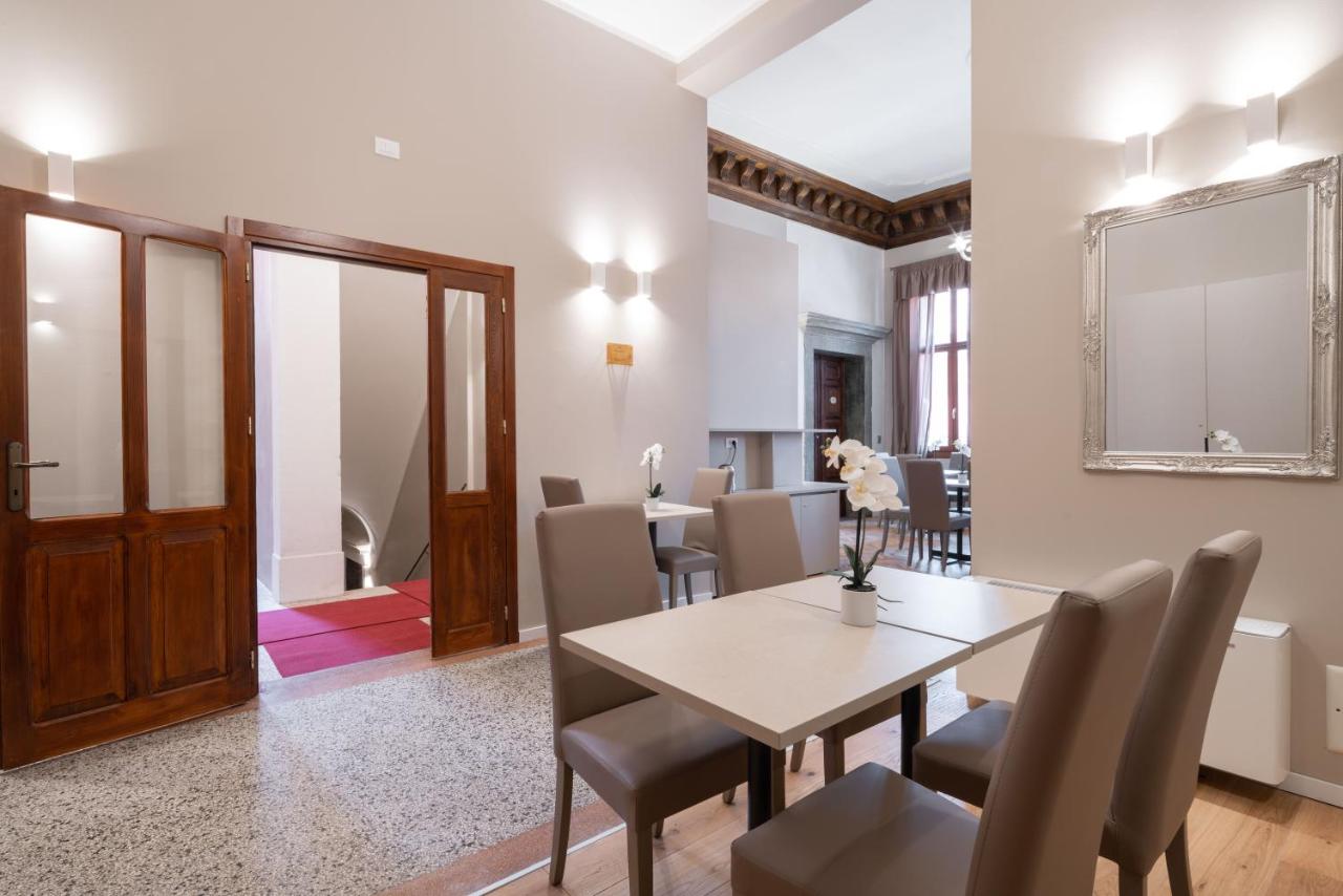 Hotel Palazzo Martinelli Dolfin - 4