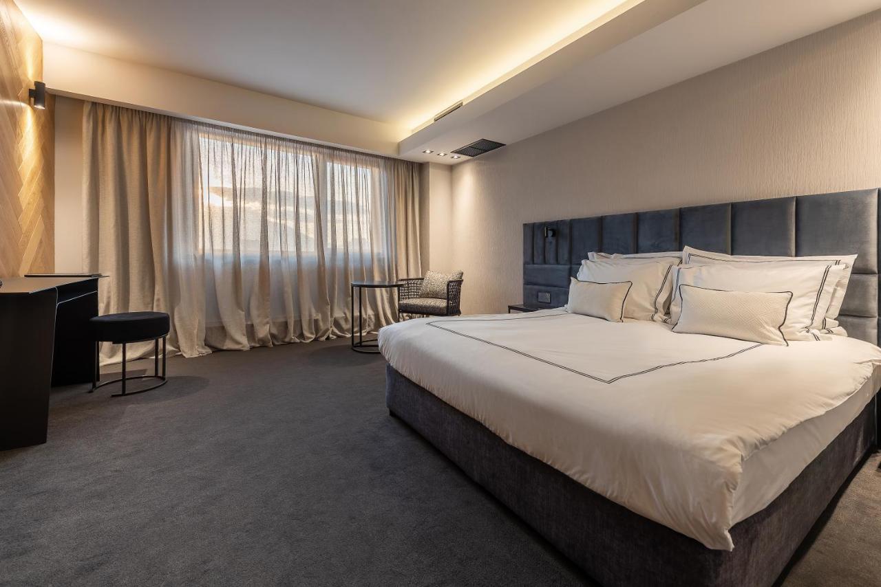 Hotel VEGA Sofia photo