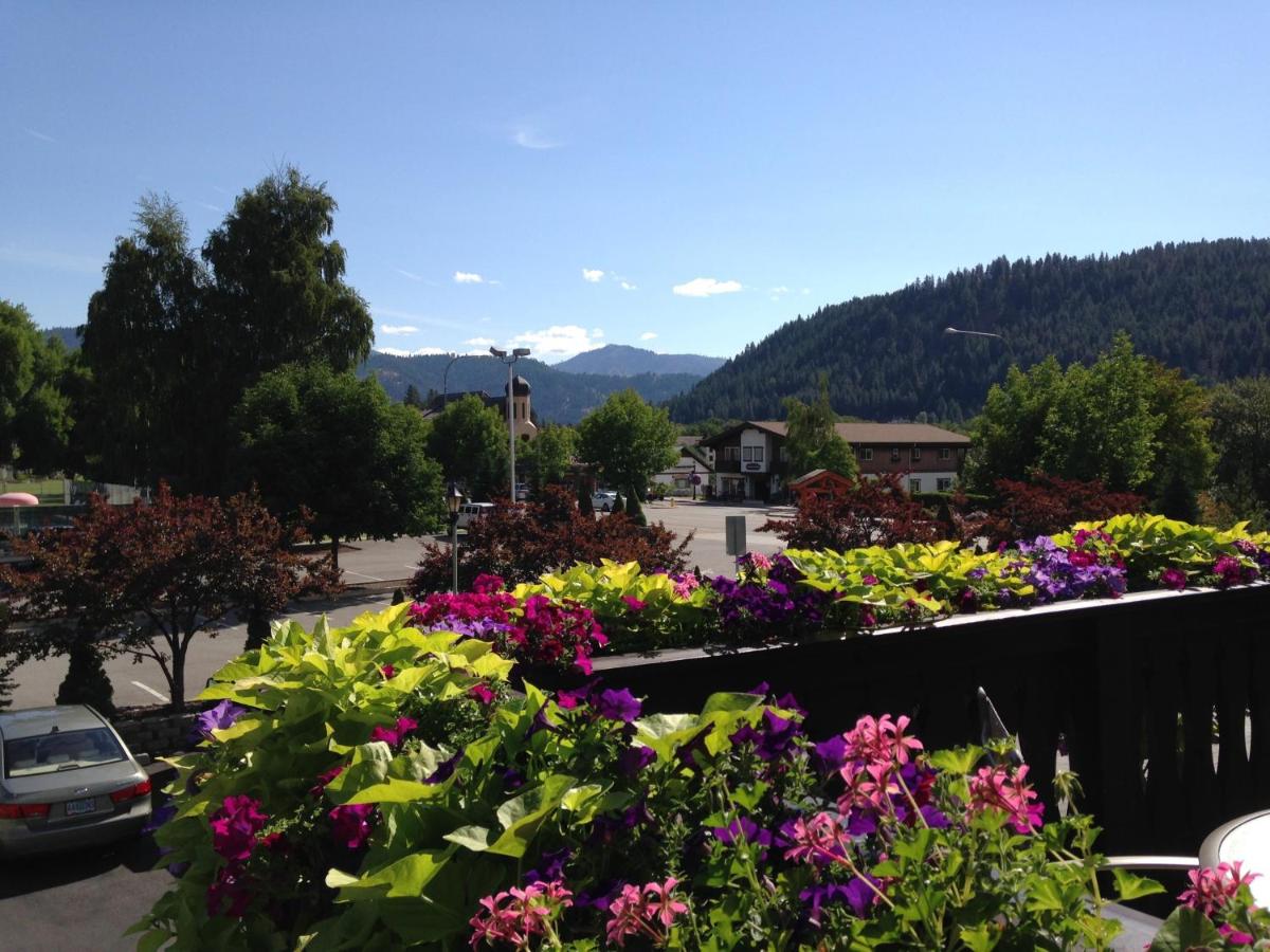 Linderhof Inn — photo 18