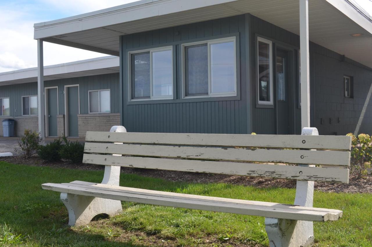 Cedar Motel — photo 13