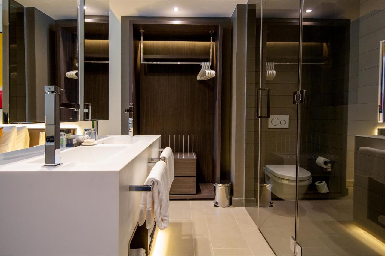 Noom Hotel Abidjan Plateau photo