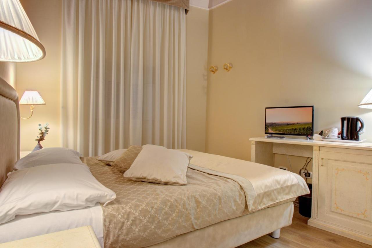 Hotel La Locanda photo