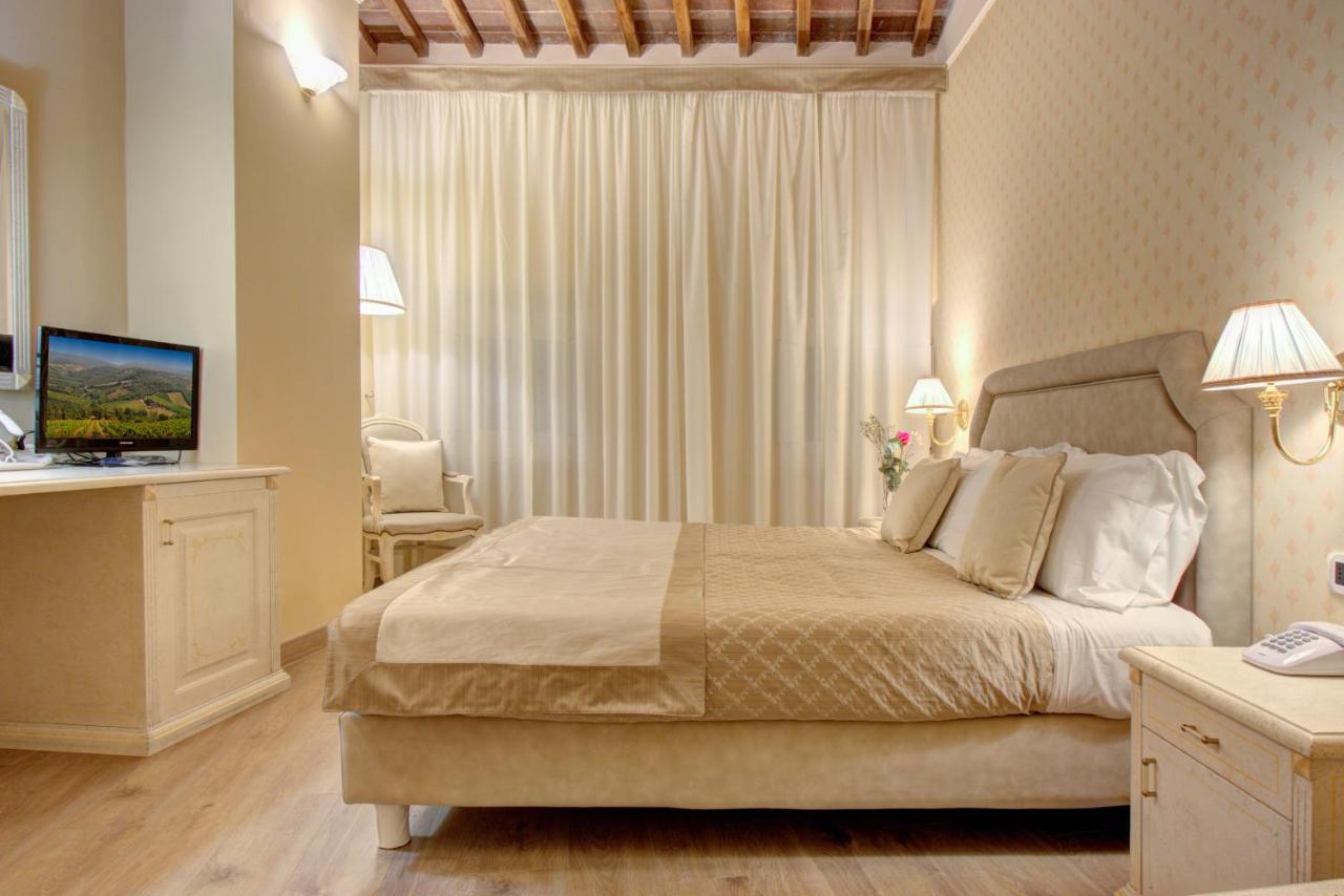 Hotel La Locanda photo
