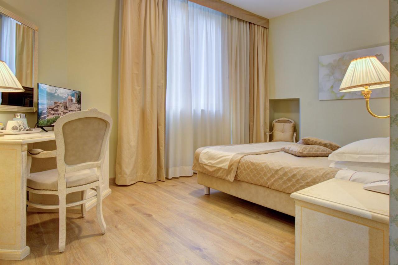 Hotel La Locanda photo