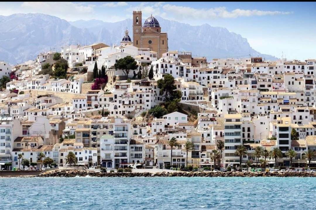 Colorful Sunrise, Altea – Bijgewerkte prijzen 2022