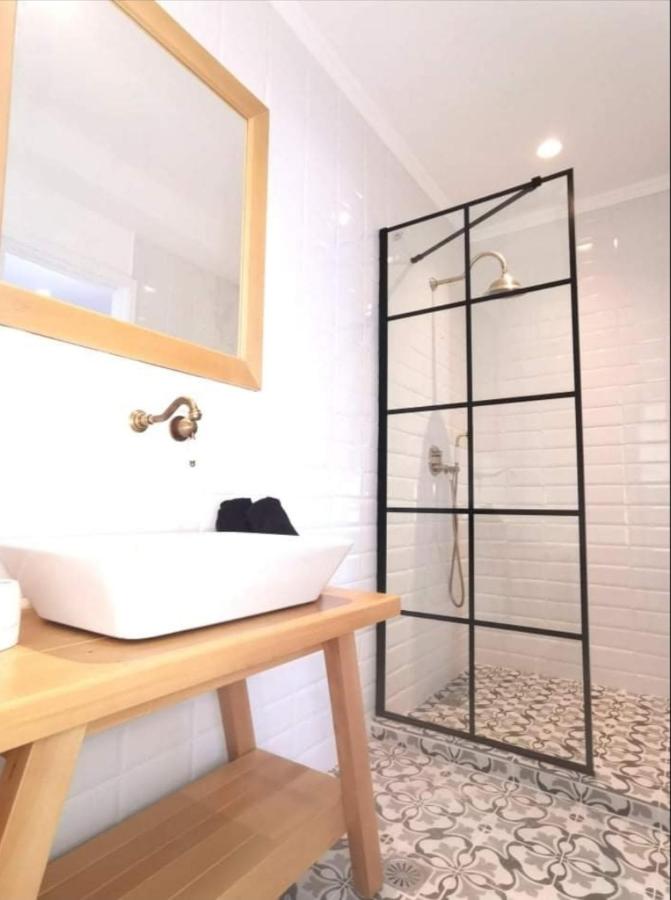 The Lighthouse Sunset View Suites - 3