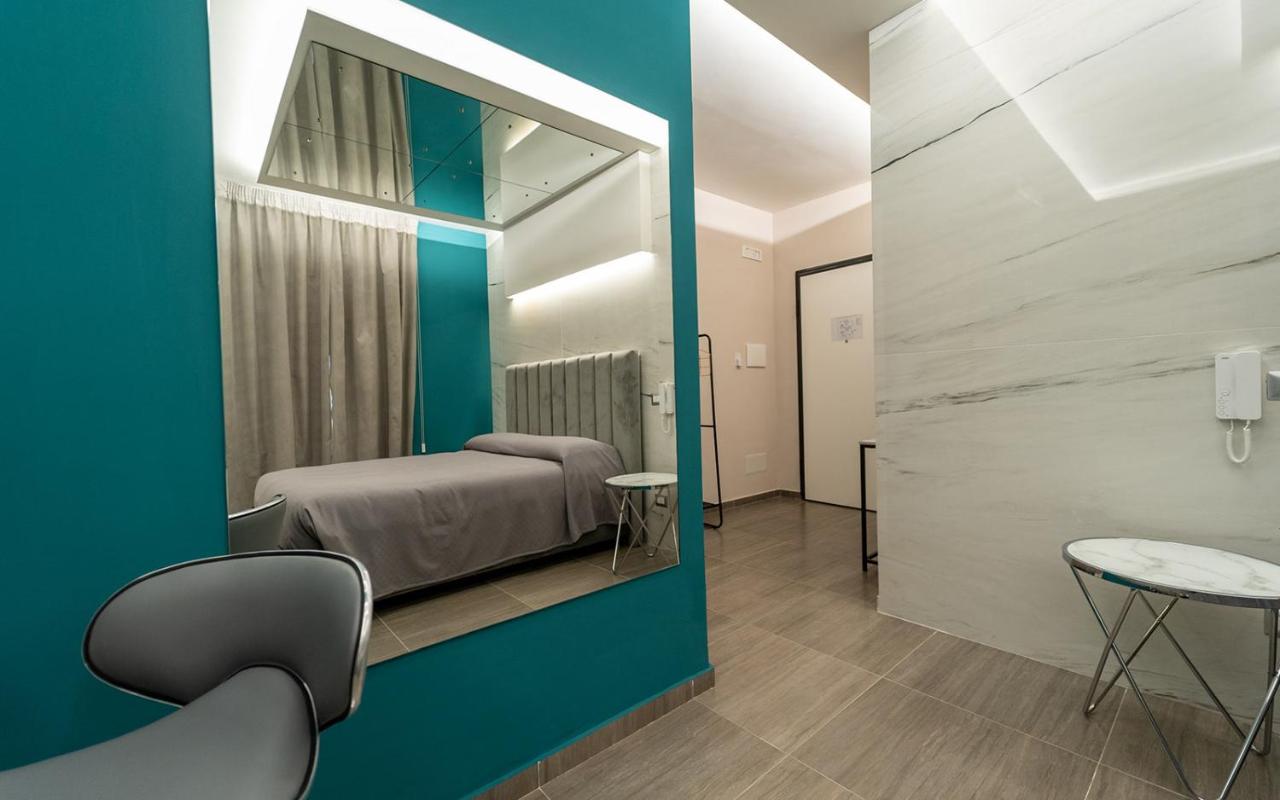 Intimity Luxury Rooms photo