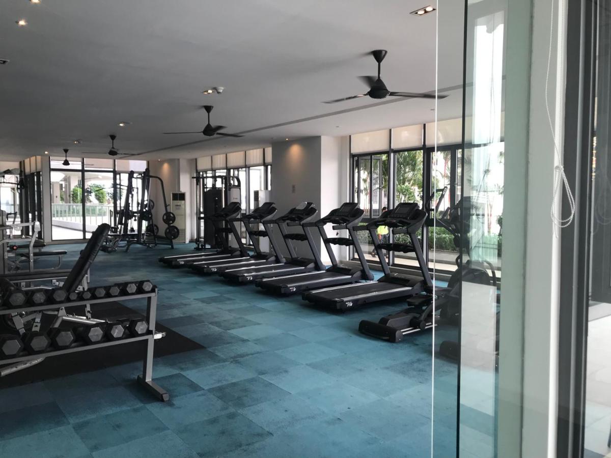 R&F Princess Cove JB Town Homestay 3 Bed 2 Bath - 2