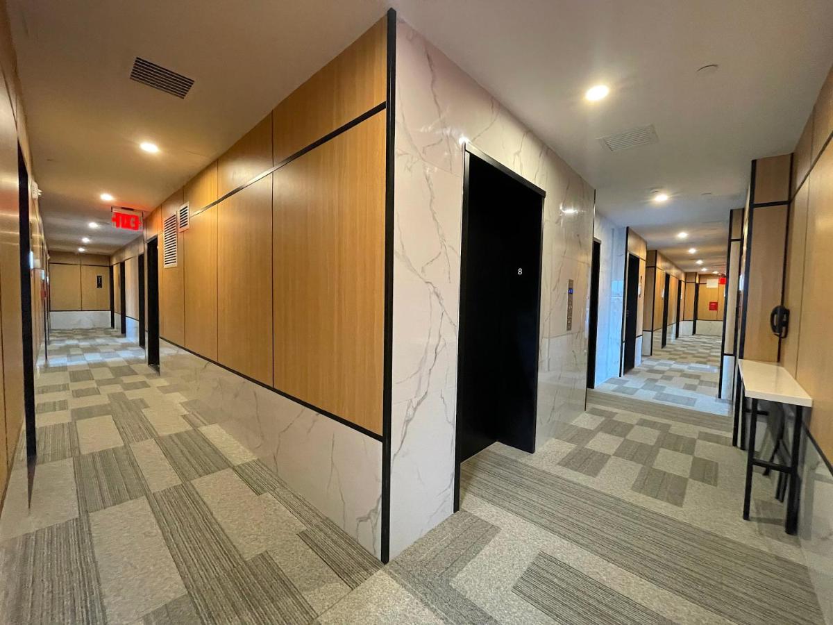 Liberty View Brooklyn Hotel — photo 14