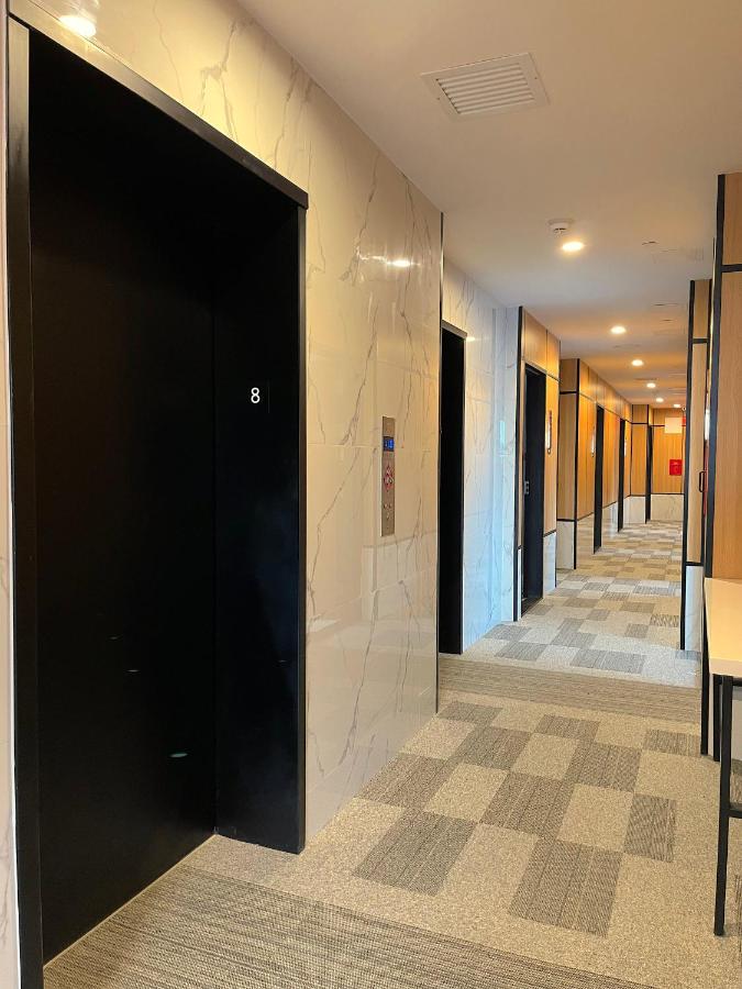 Liberty View Brooklyn Hotel — photo 17