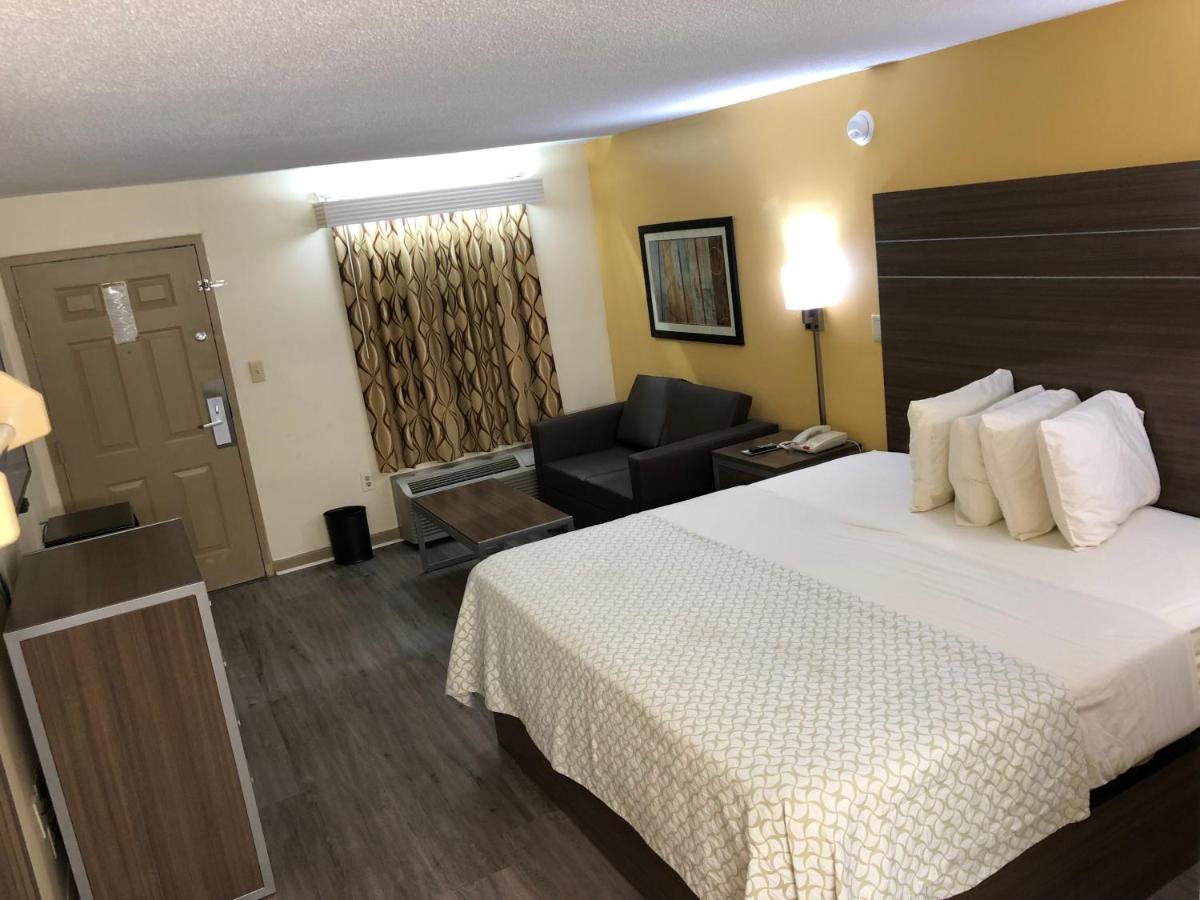 Southern Inn & Suites — photo 7