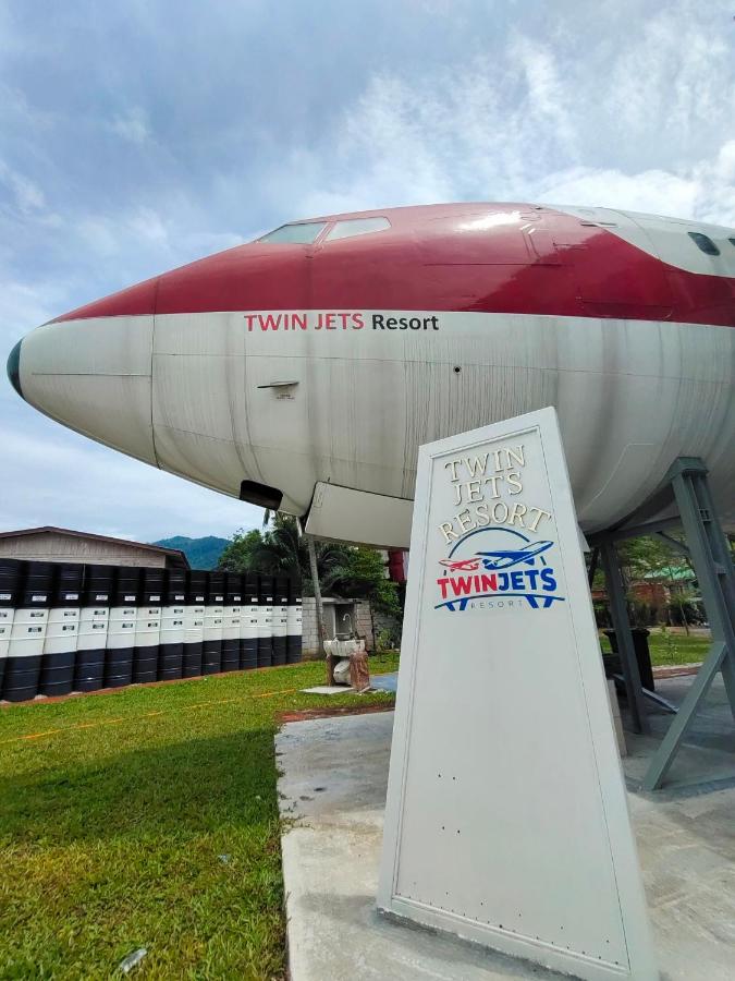Resort twin negeri sembilan jet THISTLE PORT