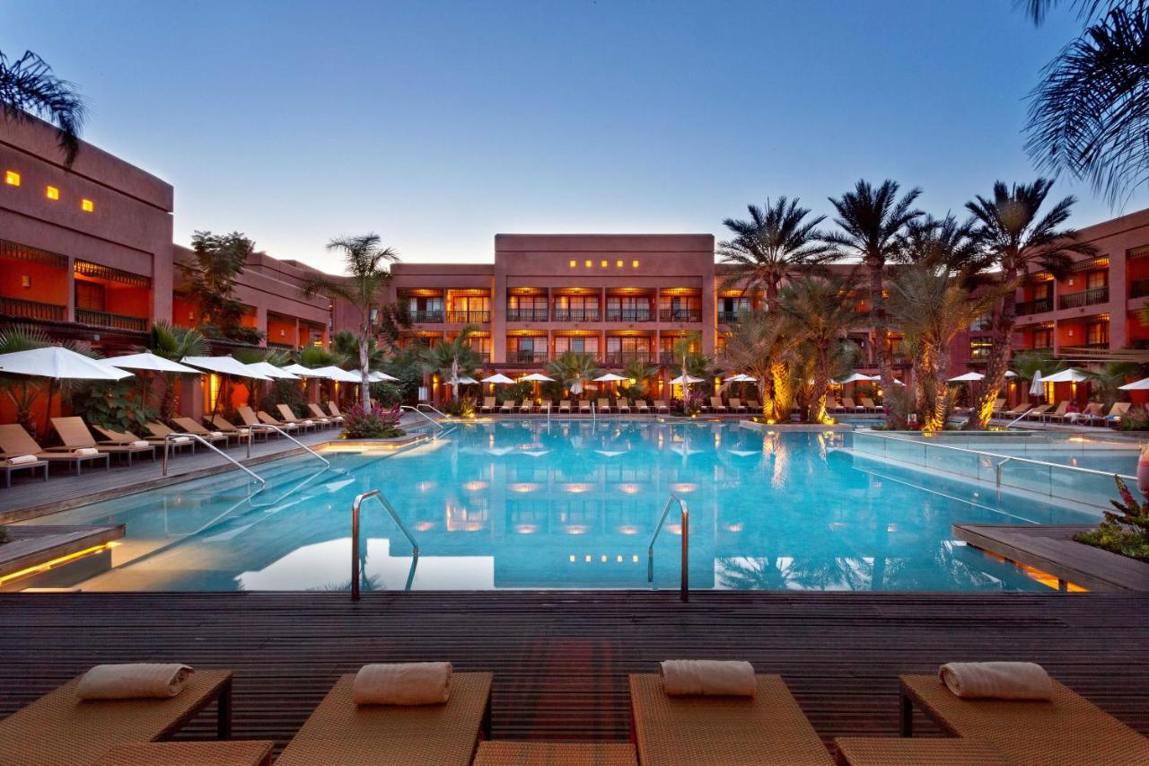 توظيف 400 موظف بفندق جديد بمدينة مراكش