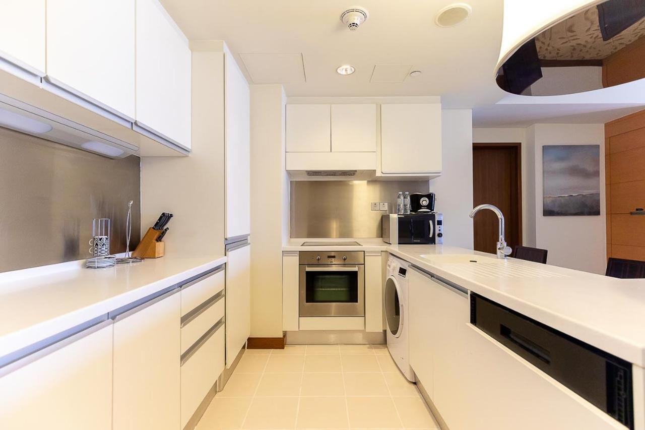 FAHH - Amazing Studio in Emaar Fashion Avenue - 5