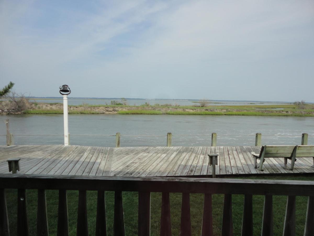 Island Resort — photo 16