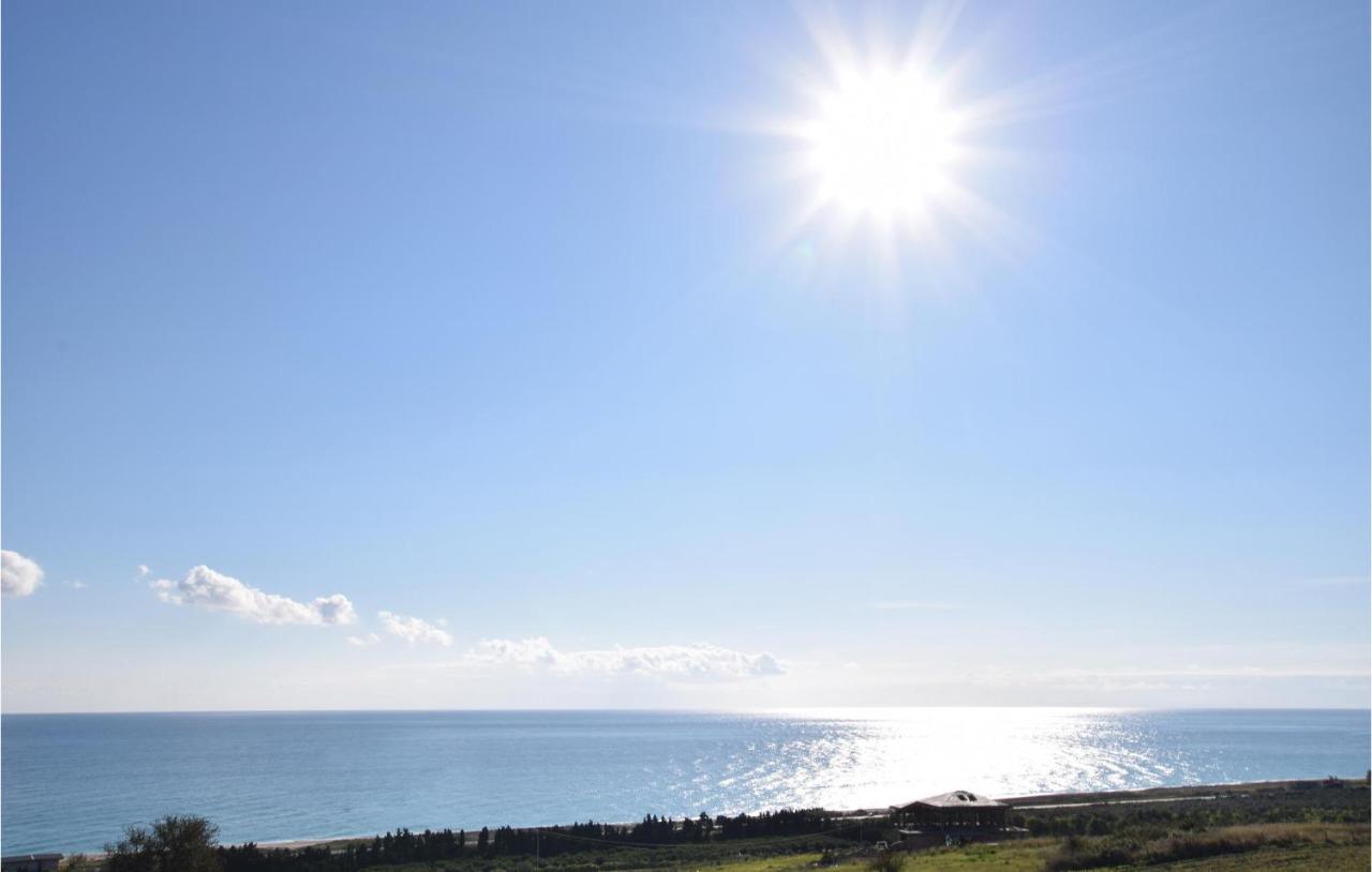 Awesome Apartment In Vibo Pizzo With Outdoor Swimming Pool, Wifi And 1 Bedrooms photo