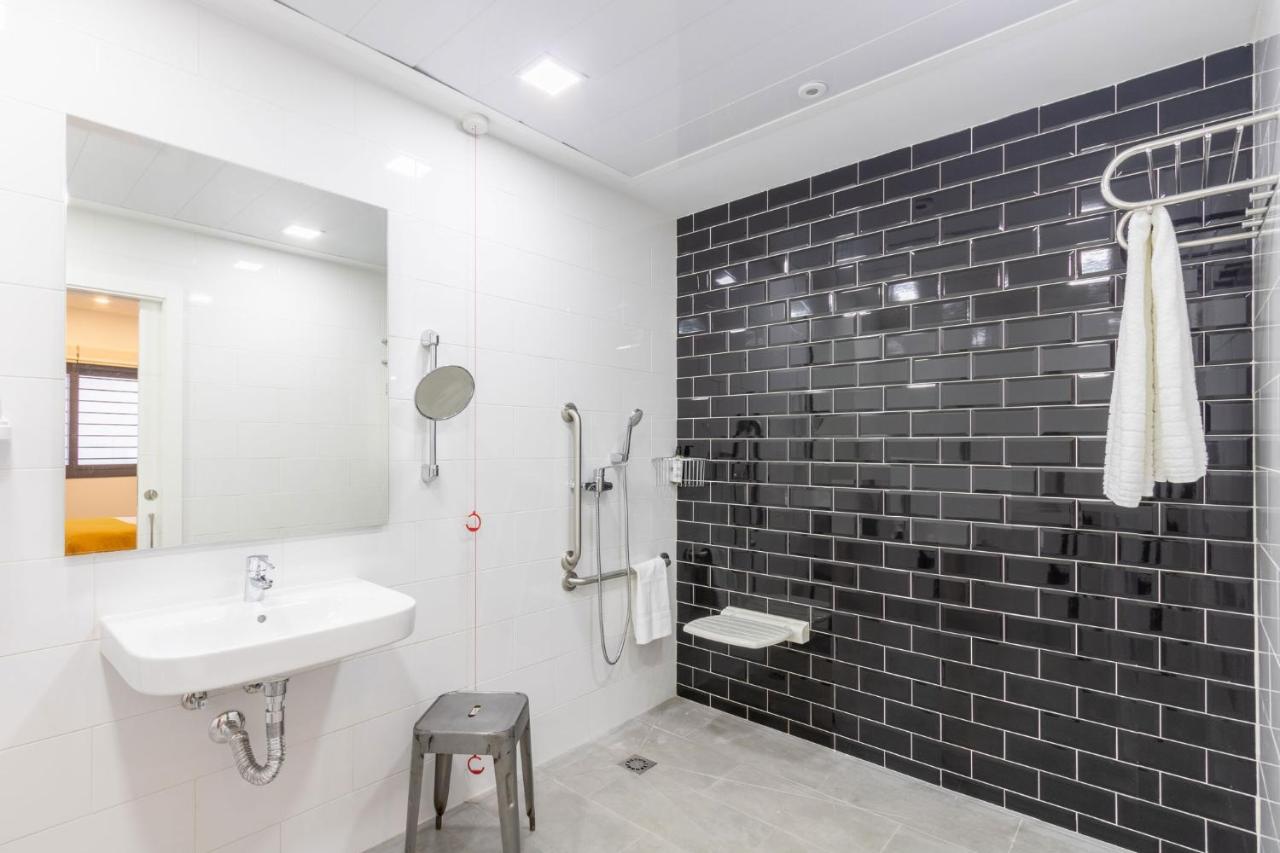Nine O´Clock Castellar by Valcambre, Sevilla – Precios 2022 ...