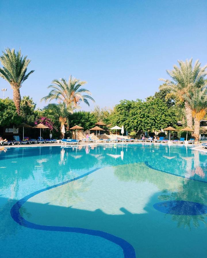 Paphos Gardens Holiday Resort photo