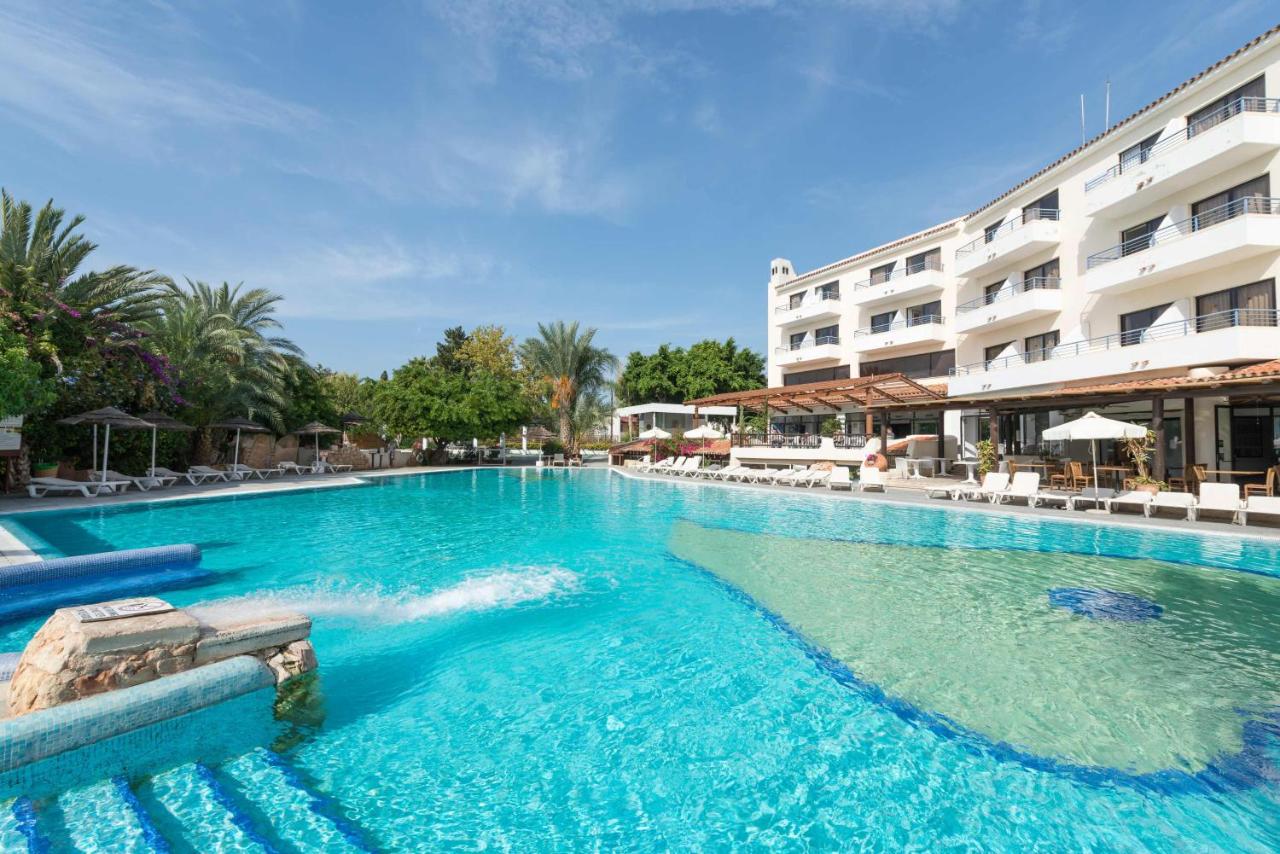 Paphos Gardens Holiday Resort photo
