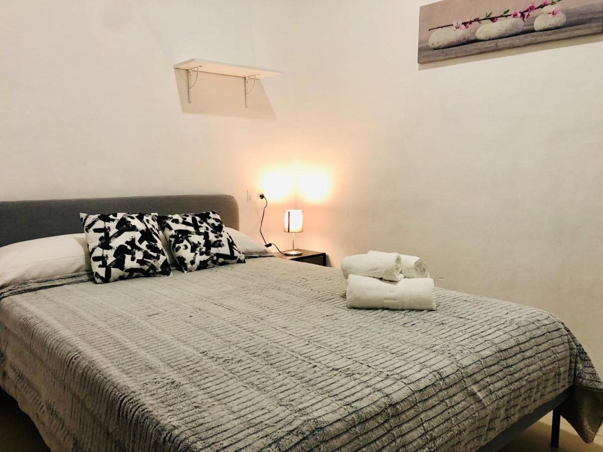 Apartment Huelin Apts, Málaga, Spain - Booking.com