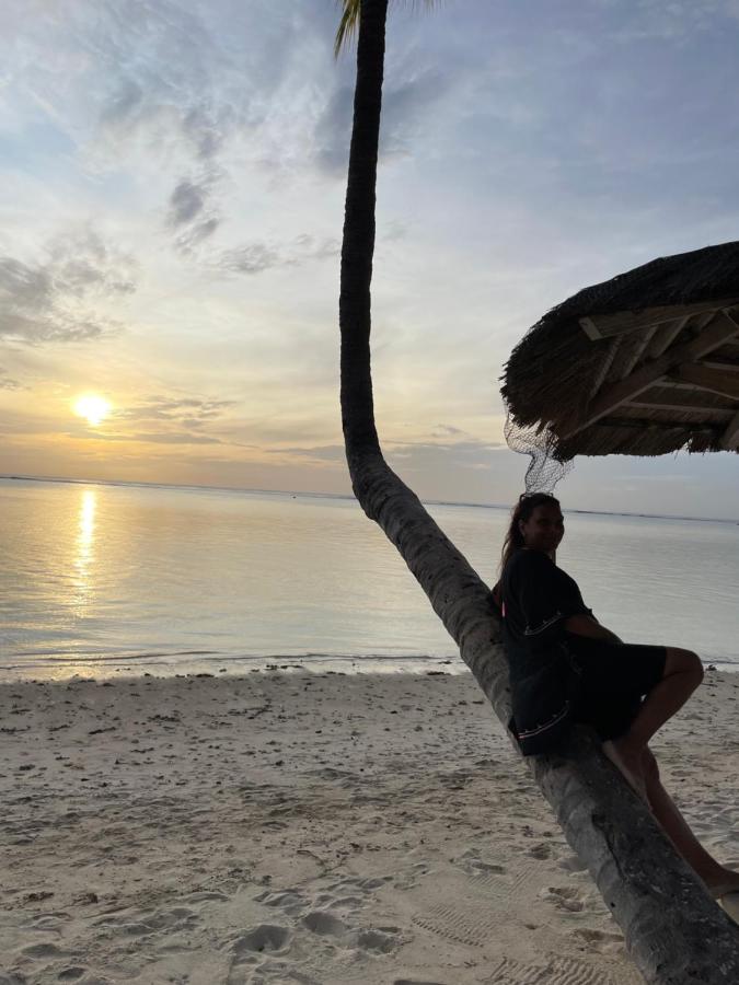 Beach: Bluewater- PEARL