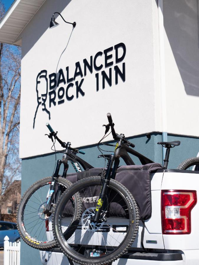 Balanced Rock Inn — photo 15