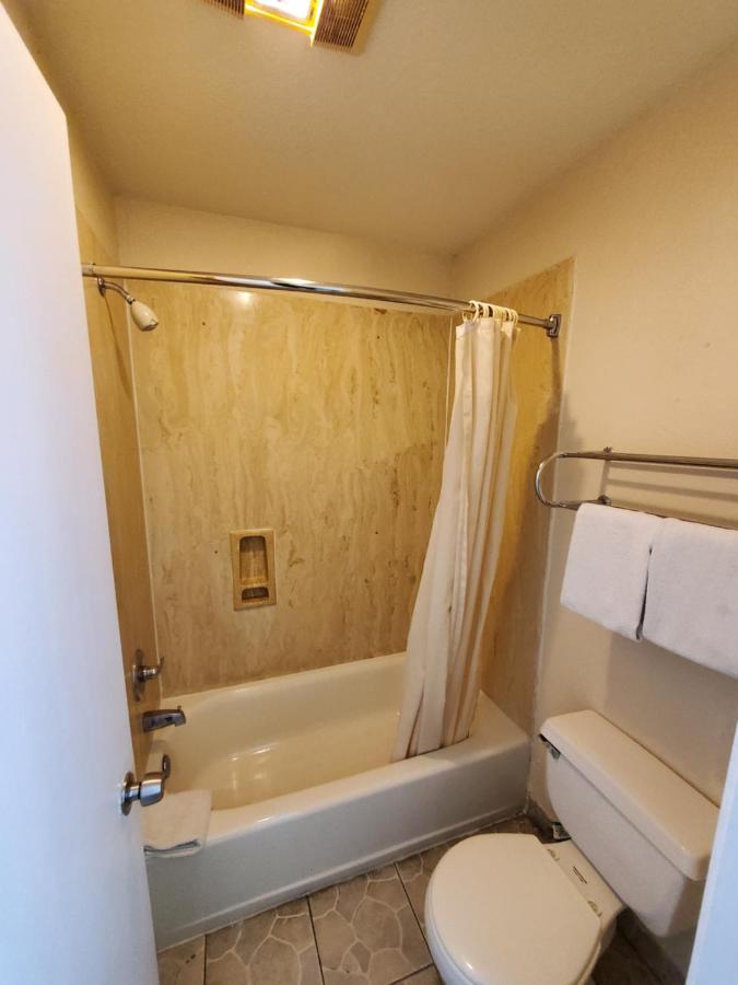 Bonita Inn Motel — photo 17
