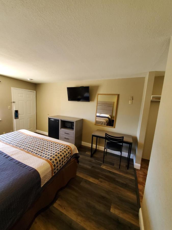 Bonita Inn Motel — photo 8
