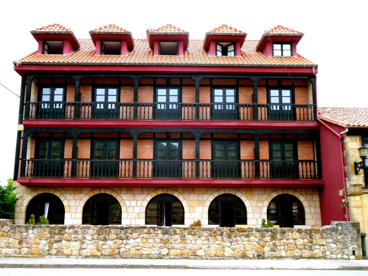 Hotel Puerto Calderon, Oreña, Spain - Booking.com