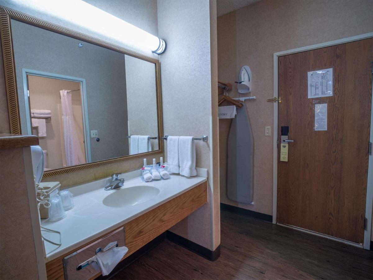 choice hotels miles city mt