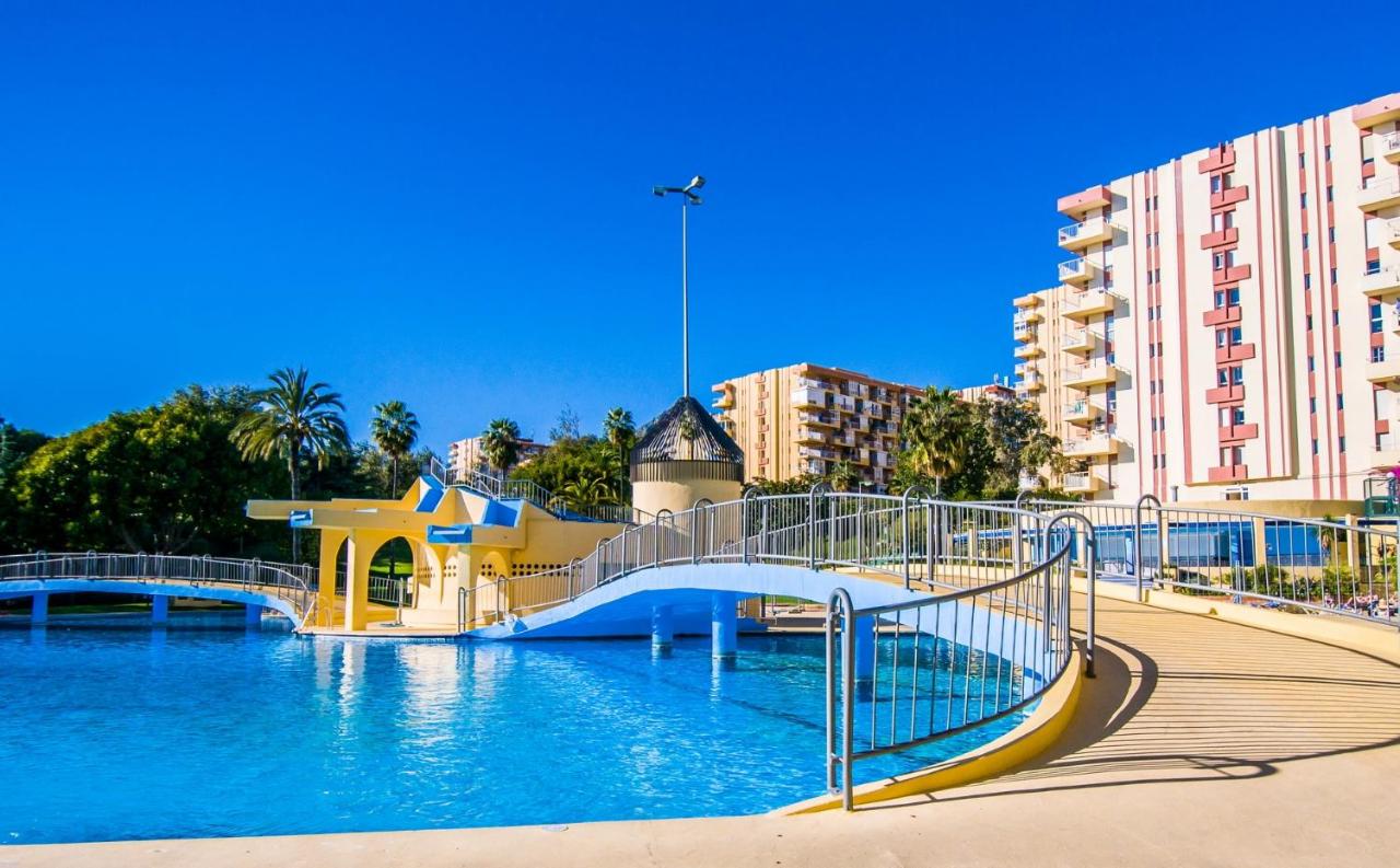 IMPECABLE ESTUDIO CON PARQUE ACUATICO - 4