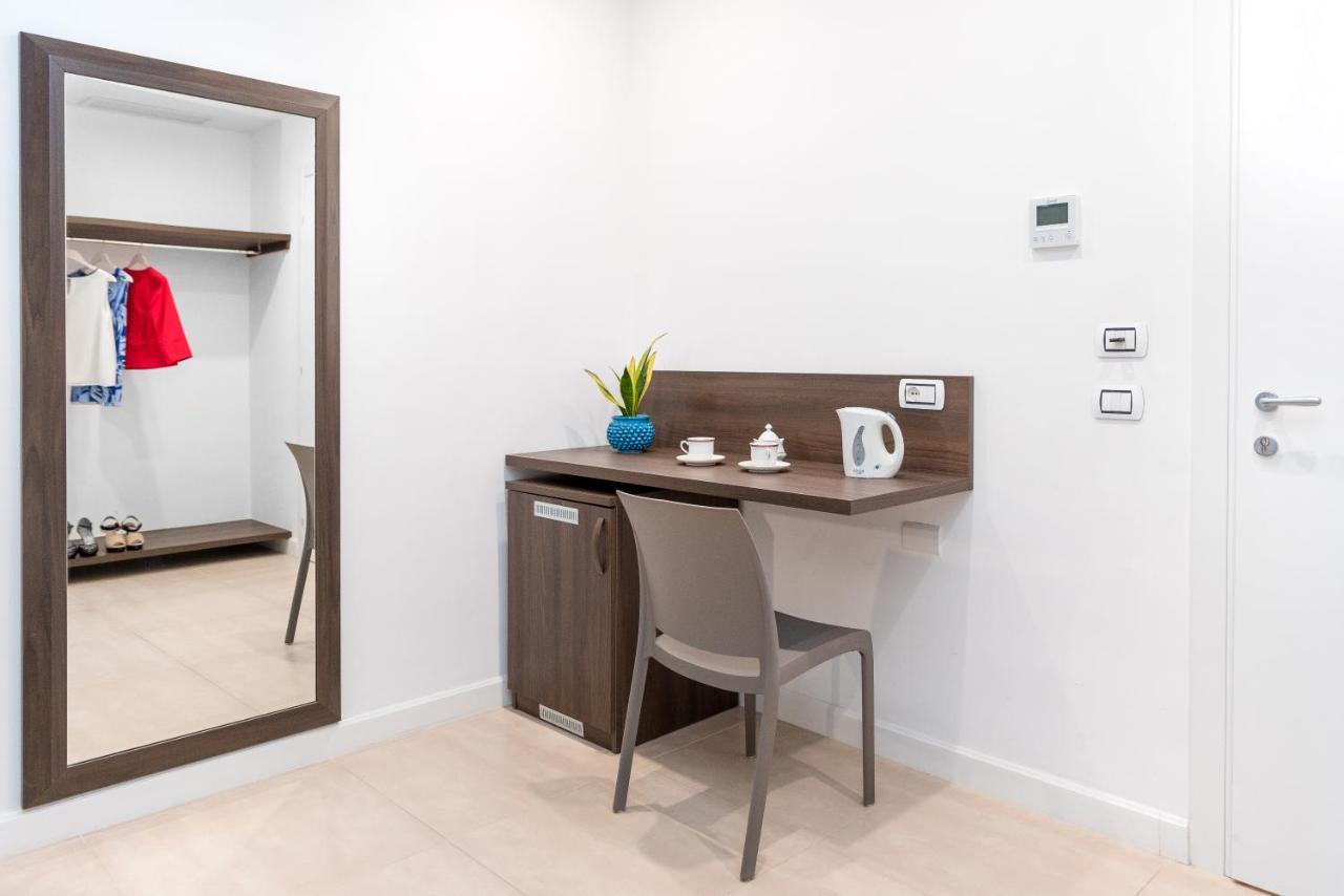 Mako Sorrento Suites - 5