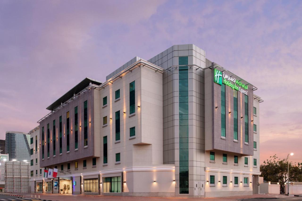 Holiday Inn Express Dubai Safa Park by IHG