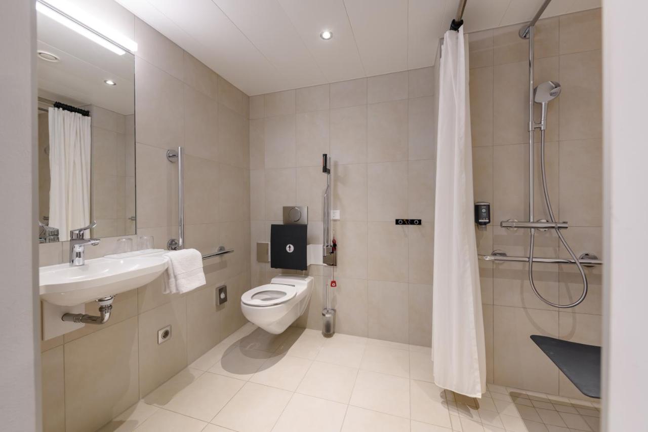 Novotel Wien Hauptbahnhof photo