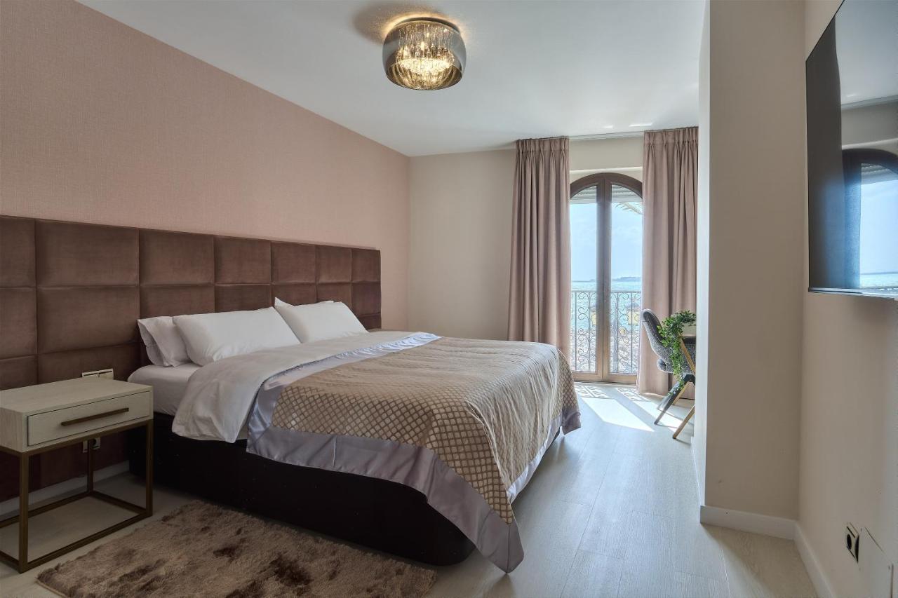 OleHolidays Benabola 15 Primera Línea Puerto Banús, Marbella ...