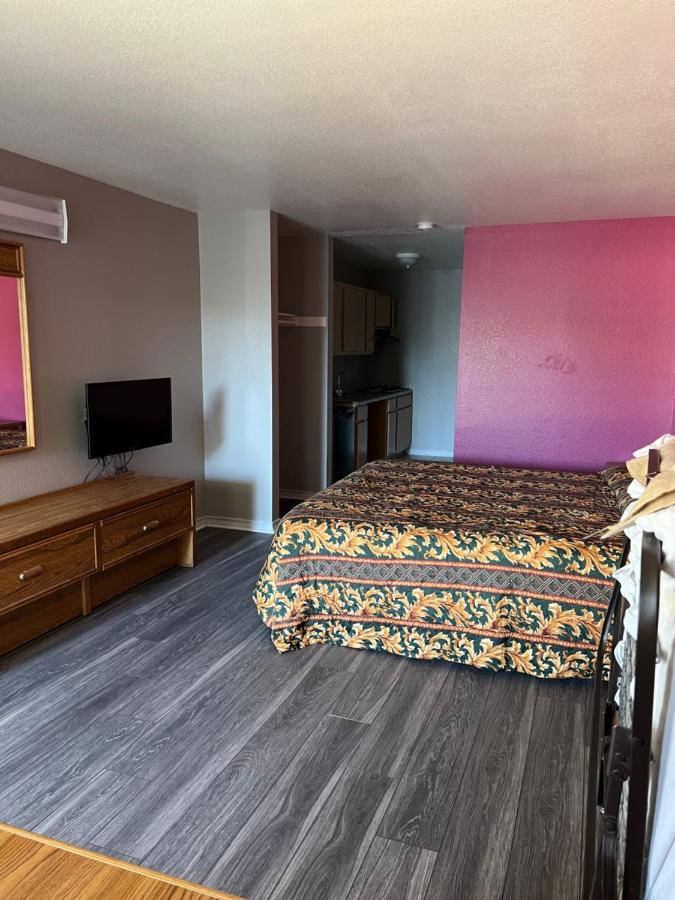 Aaron Motel — photo 23