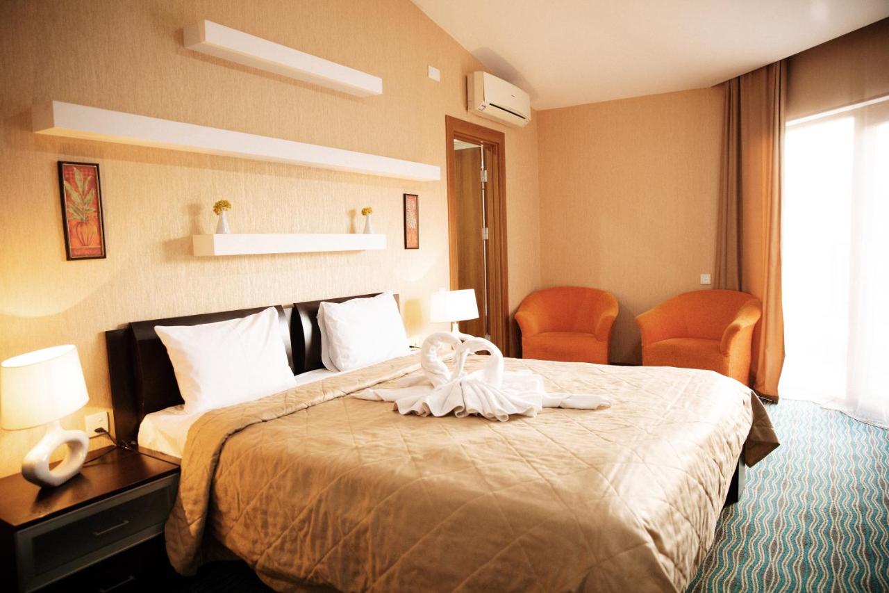 Austin Hotel Baku photo