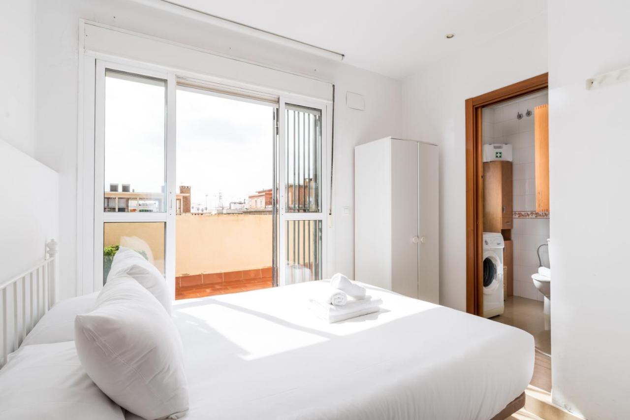 Holi-Rent Apartamento Resitur, Seville – Updated 2022 Prices