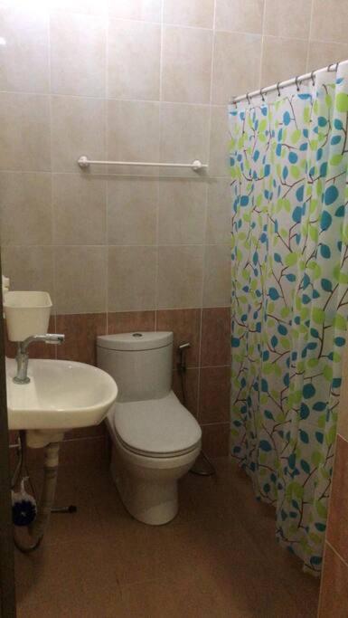 Terrace house near Stulang Laut CIQ Midvalley KSL for 7Pax - 4