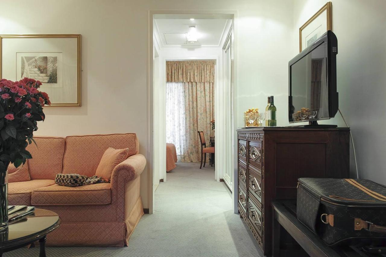 Hotel Al Bustan photo