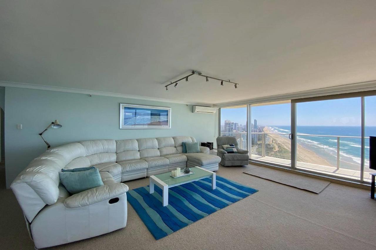 Hi Surf Beachfront Resort Apartments photo