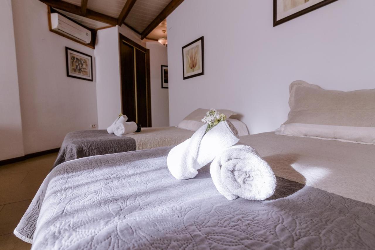 Hotel Mirador de Fonseca, Peligros, Spain - Booking.com